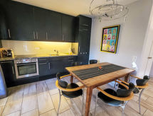 Licht appartement met zwembad nabij het meer van Ascona - thumbnail 3