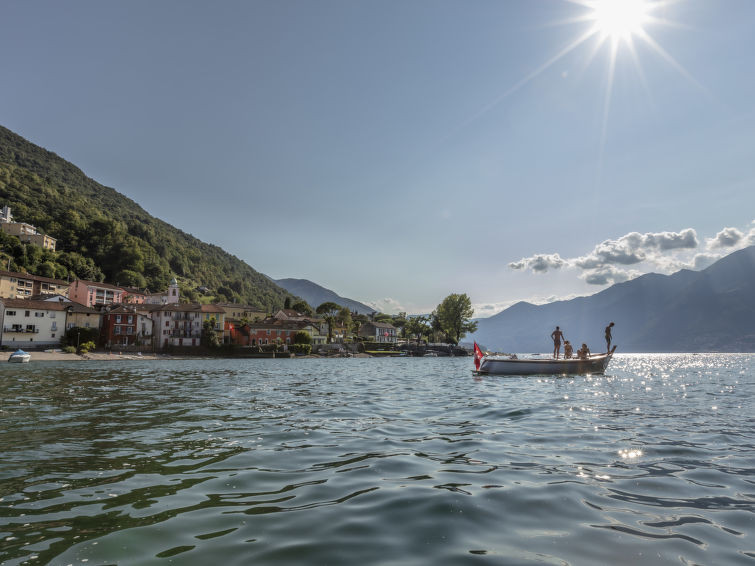 Photo of Young Ascona