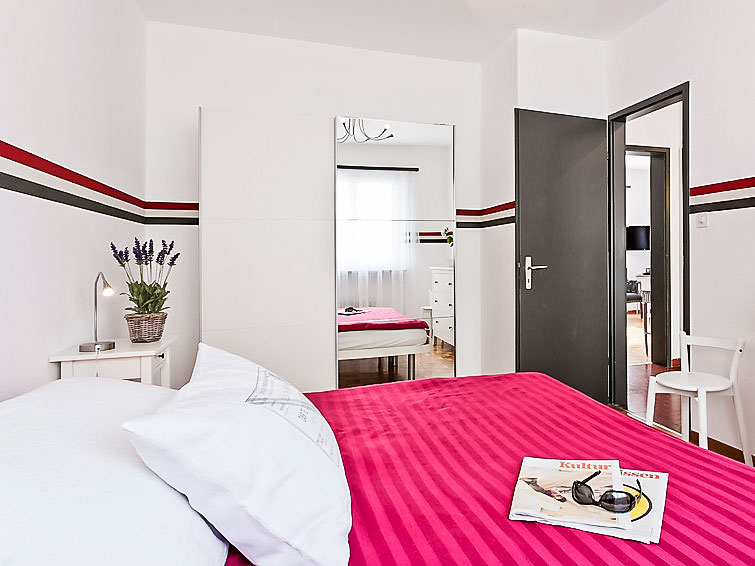 Search and Stay destination Ascona, TI - Switzerland from AU$ 350. Suite