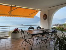 Ruim appartement met panoramisch uitzicht op het Lago Maggiore in Brissago - thumbnail 2