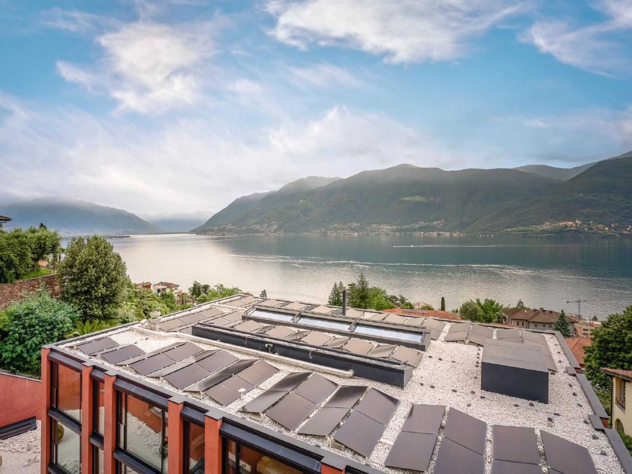 Apt. "Panoramico" mit bombastischem See- & Bergblick - Buiten