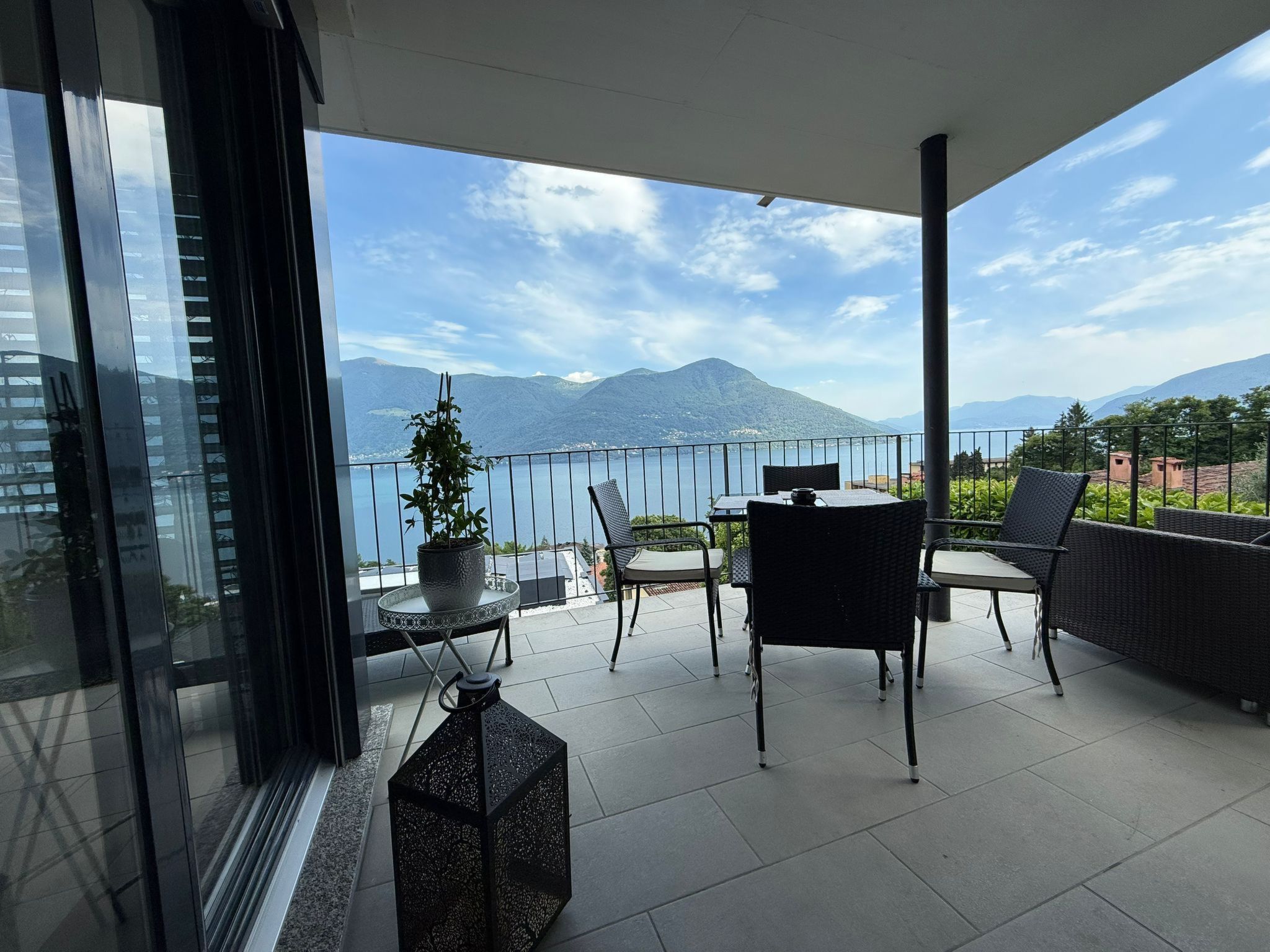 Apt. "Panoramico" mit bombastischem See- & Bergblick - Buiten