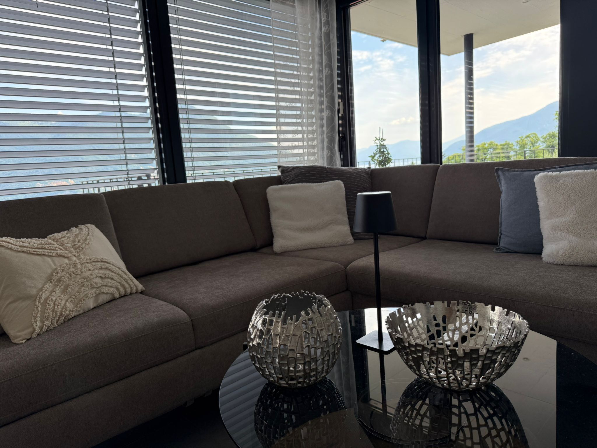 Apt. "Panoramico" mit bombastischem See- & Bergblick - Binnen