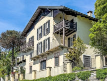 Chalet Bazzi: Authentiek Ticino appartement met panoramisch uitzicht op het Lago Maggiore - thumbnail 1