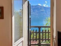 Chalet Bazzi: Authentiek Ticino appartement met panoramisch uitzicht op het Lago Maggiore - thumbnail 6