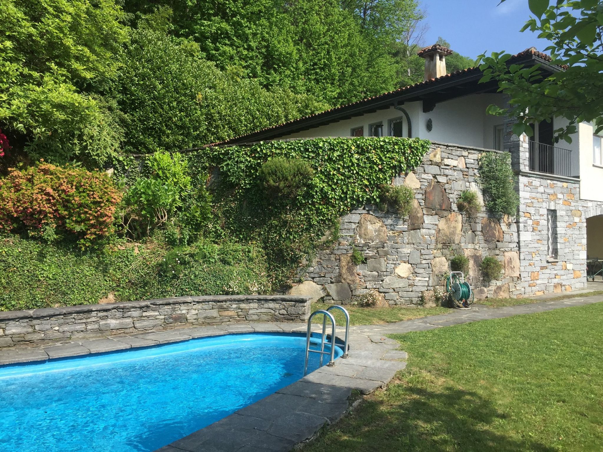 La Civetta - Outside