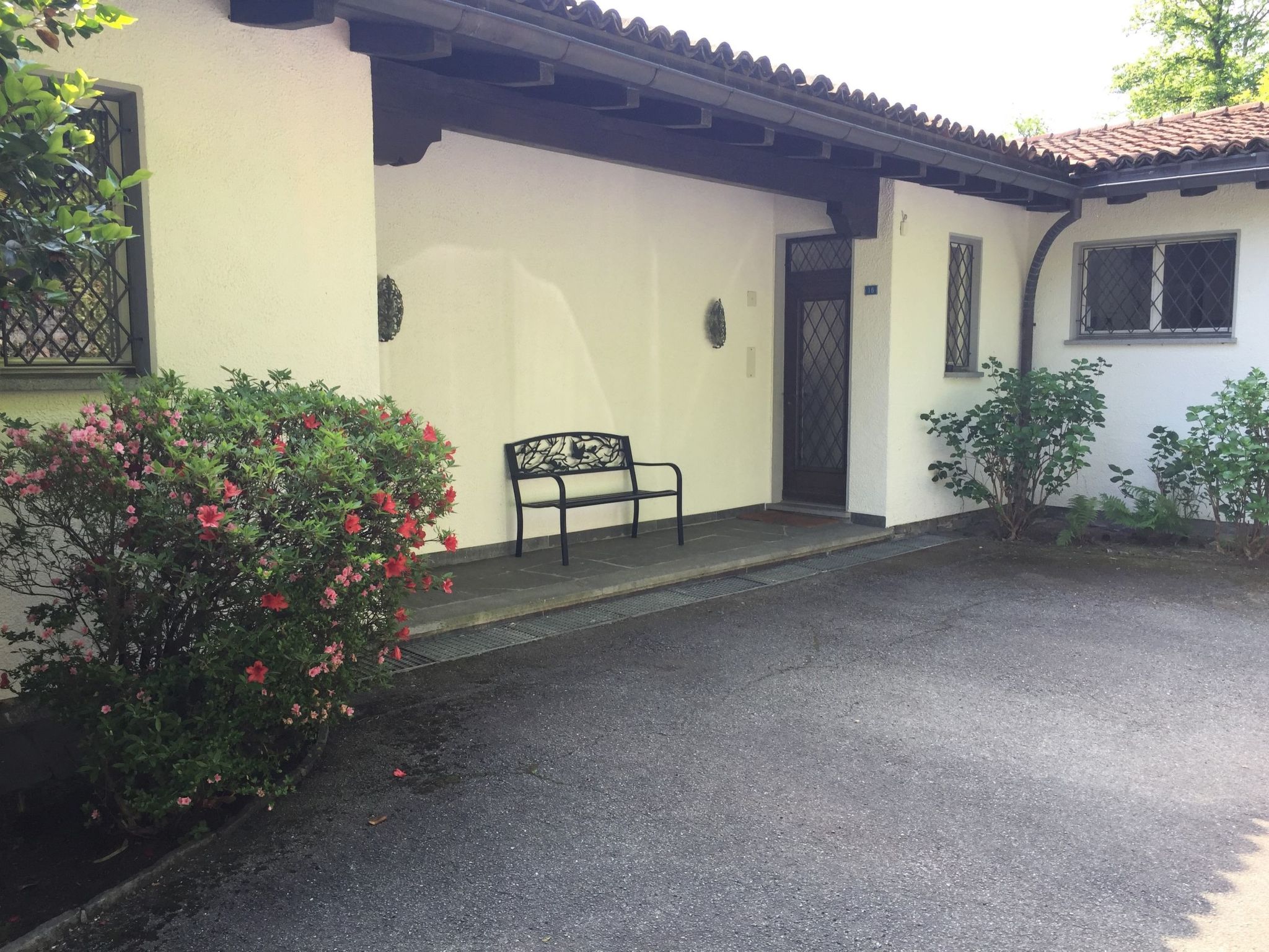 La Civetta - Outside