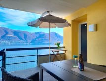 Ruim appartement met 3 slaapkamers aan het Lago Maggiore - thumbnail 1