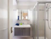 Romantisch studio-appartement in historisch pand in hartje Ronco sopra Ascona - thumbnail 5