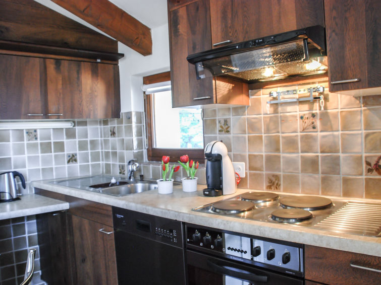 Search and Stay destination Ronco sopra Ascona, TI - Switzerland from AU$ 365. Busbai