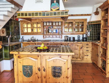 Luxe appartement 180m² met zwembad, tuin en uitzicht op Lago Maggiore - thumbnail 2