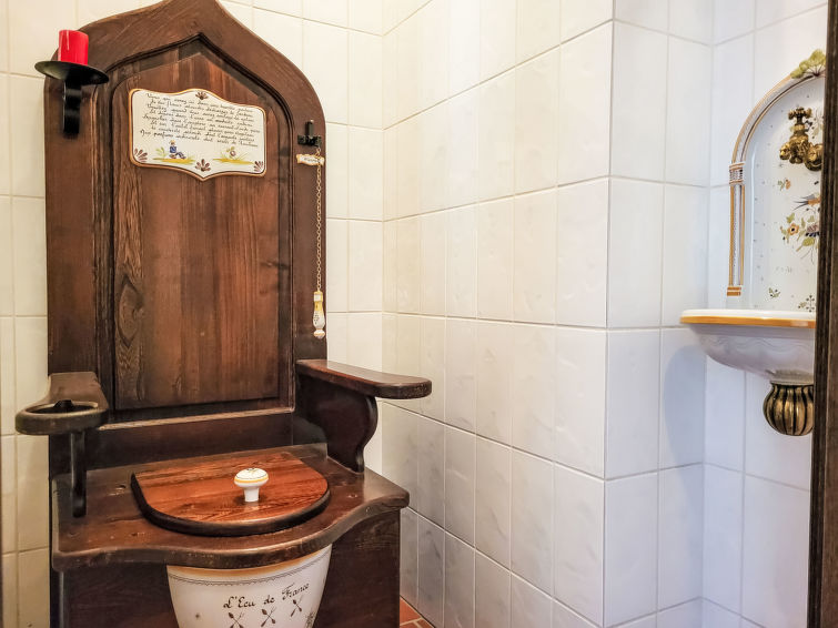 Bathroom / Wellness