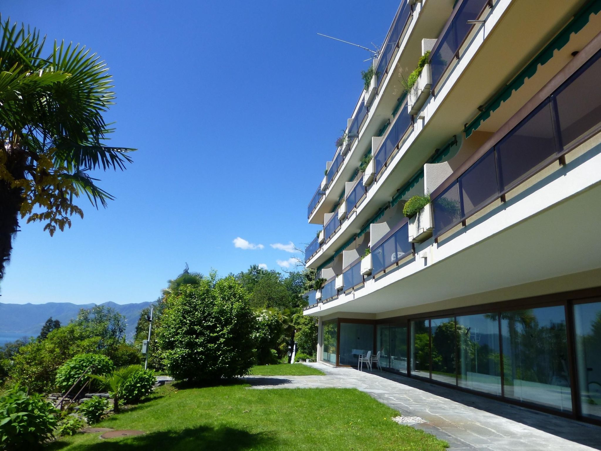 Collina d'Oro App. C14 - Image-tags.info