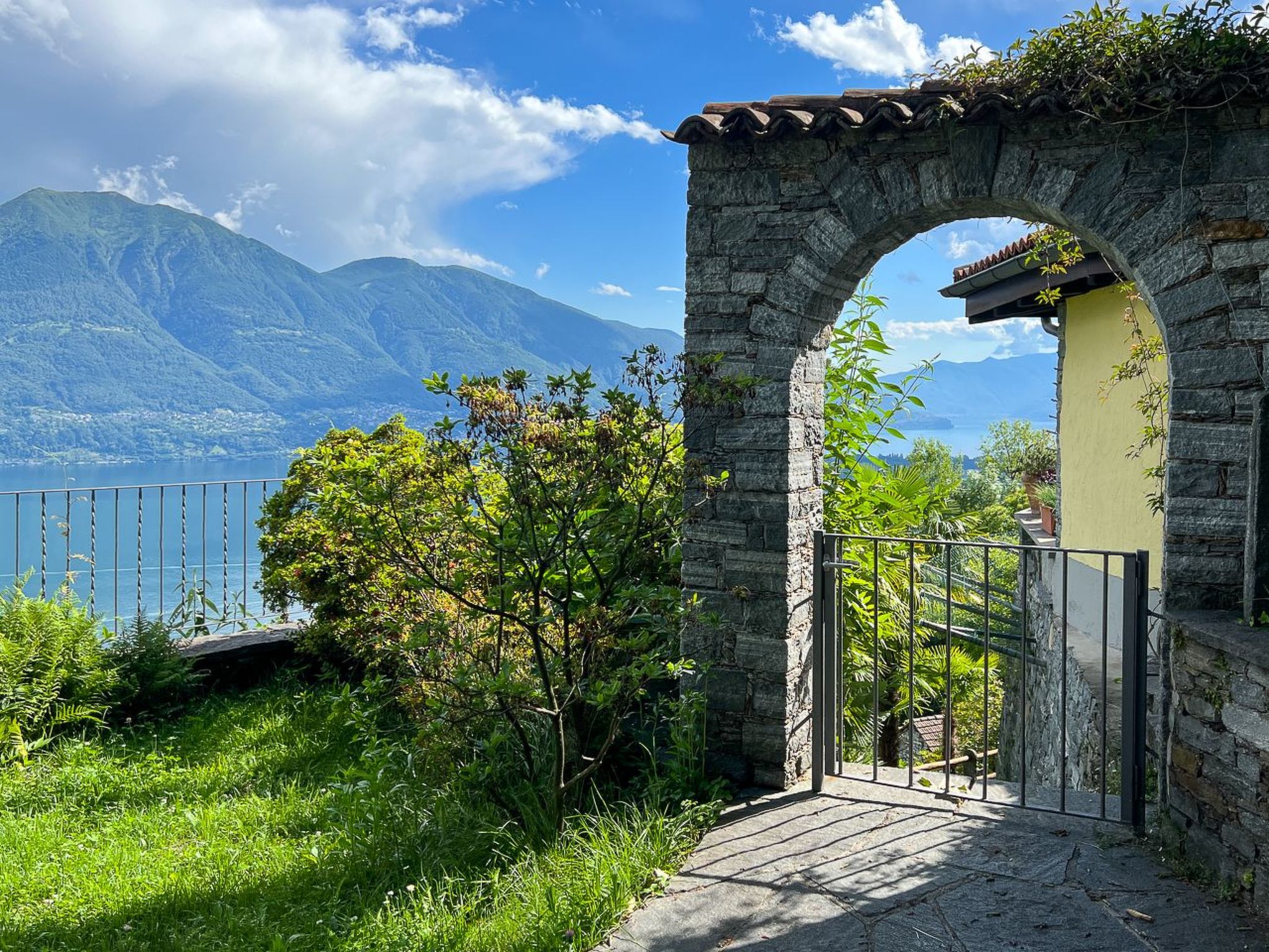 Casa Riale oben-Image-tags.info