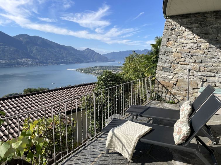 Casa Riale sotto in Minusio