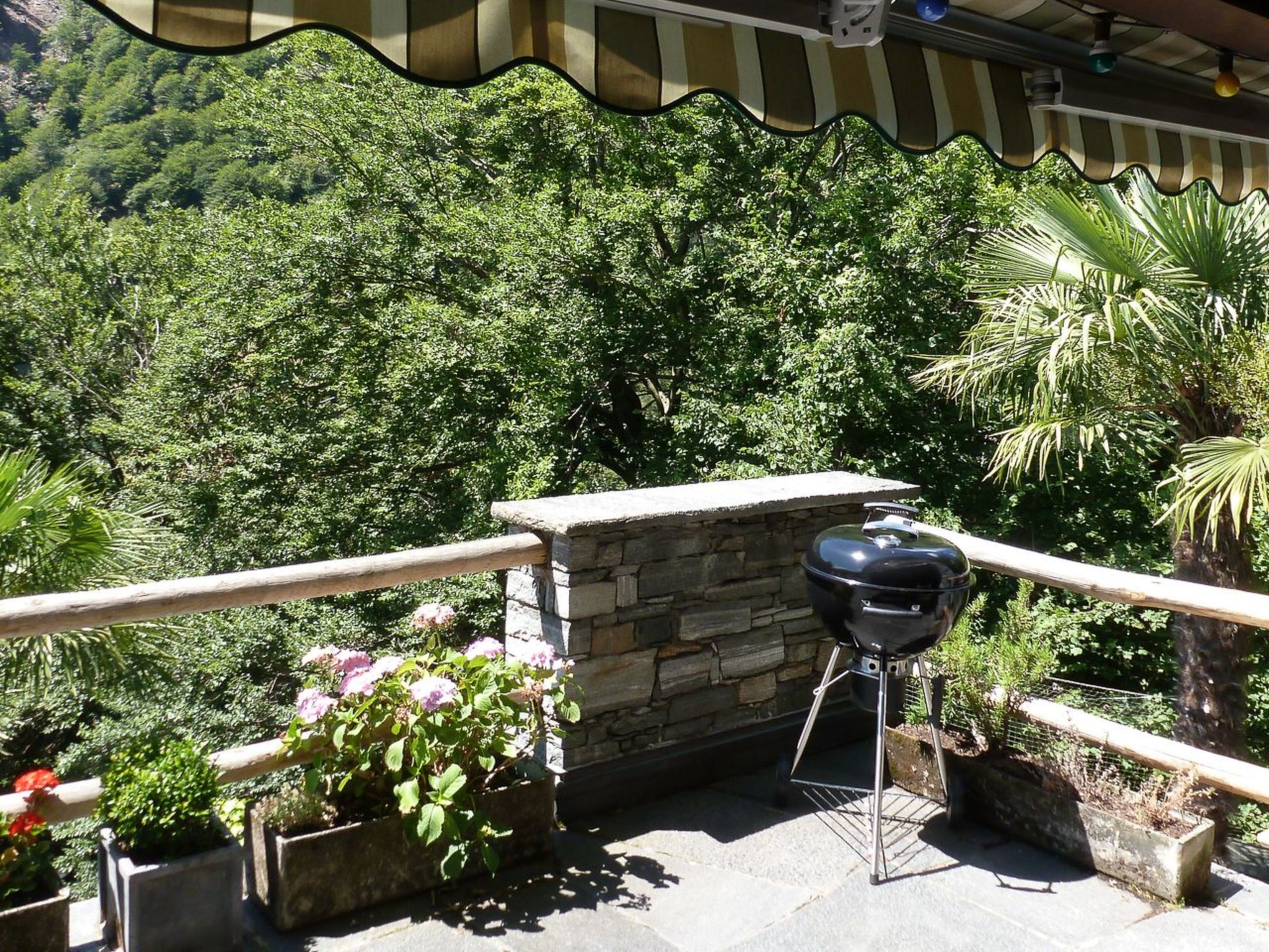 Chalet Mergoscia-Image-tags.info