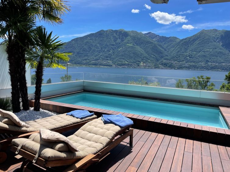 Luxury Apartment in Minusio
