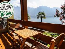 Casa SognaVista: Luxe hoekhuis aan het Meer van Locarno met privé-spa - thumbnail 1