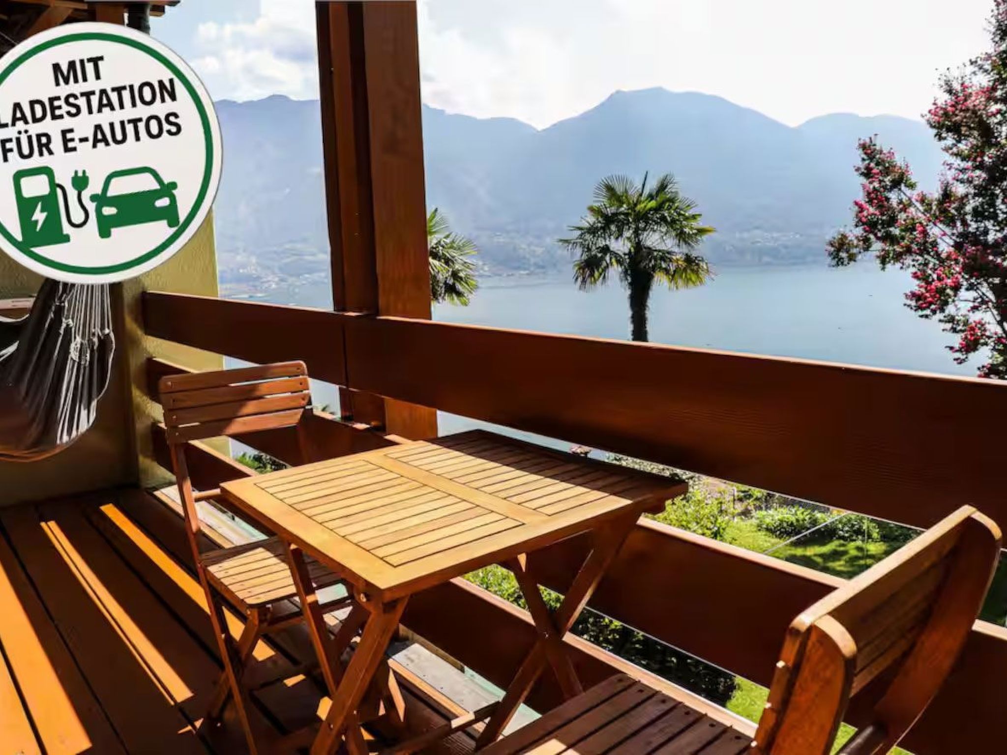 Ferienhaus mit umzäuntem Garten in Minusio (Schweiz) und 1 Hund erlaubt