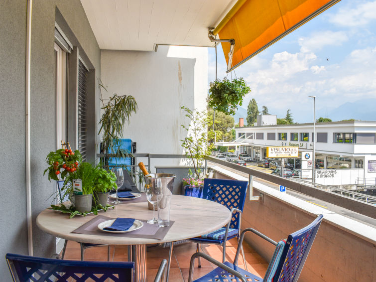Search and Stay destination Minusio, TI - Switzerland from AU$ 359. Palazzo Orizzonte
