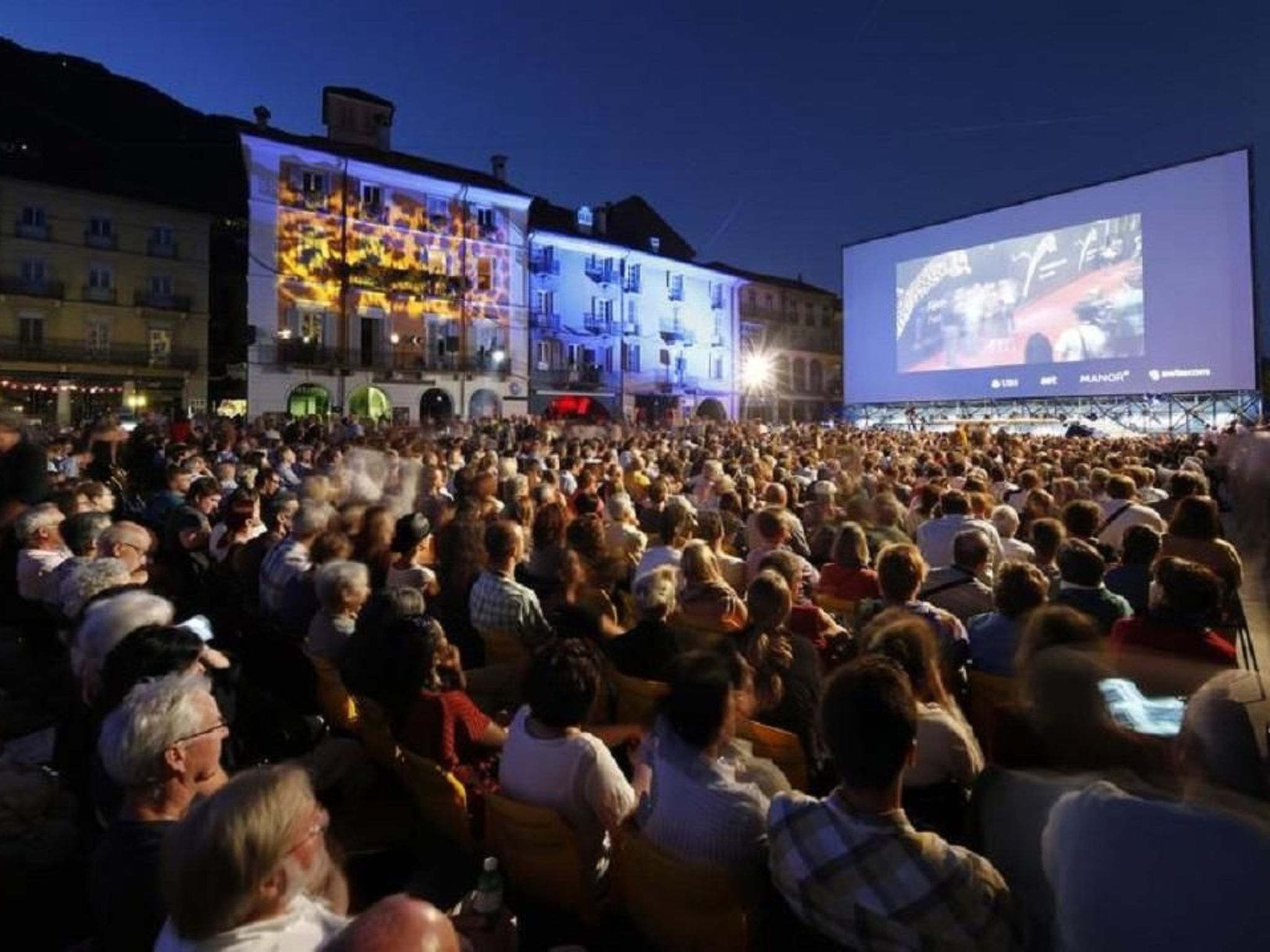 Belinda - Outside