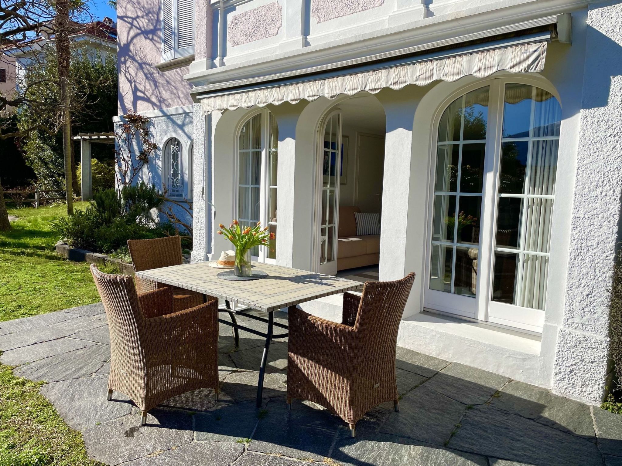 Villa Aurora - Image-tags.info