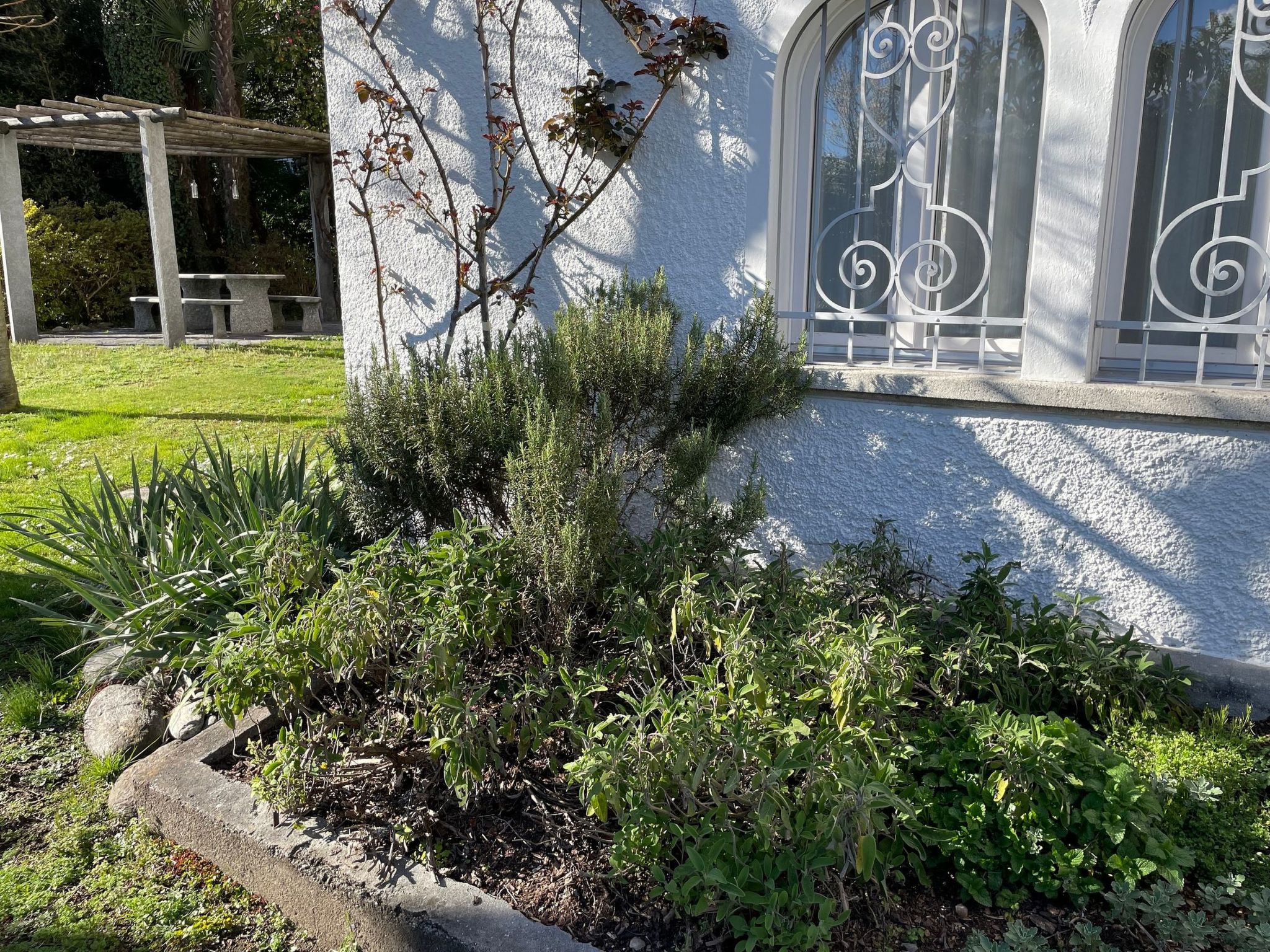 Villa Aurora - Image-tags.info