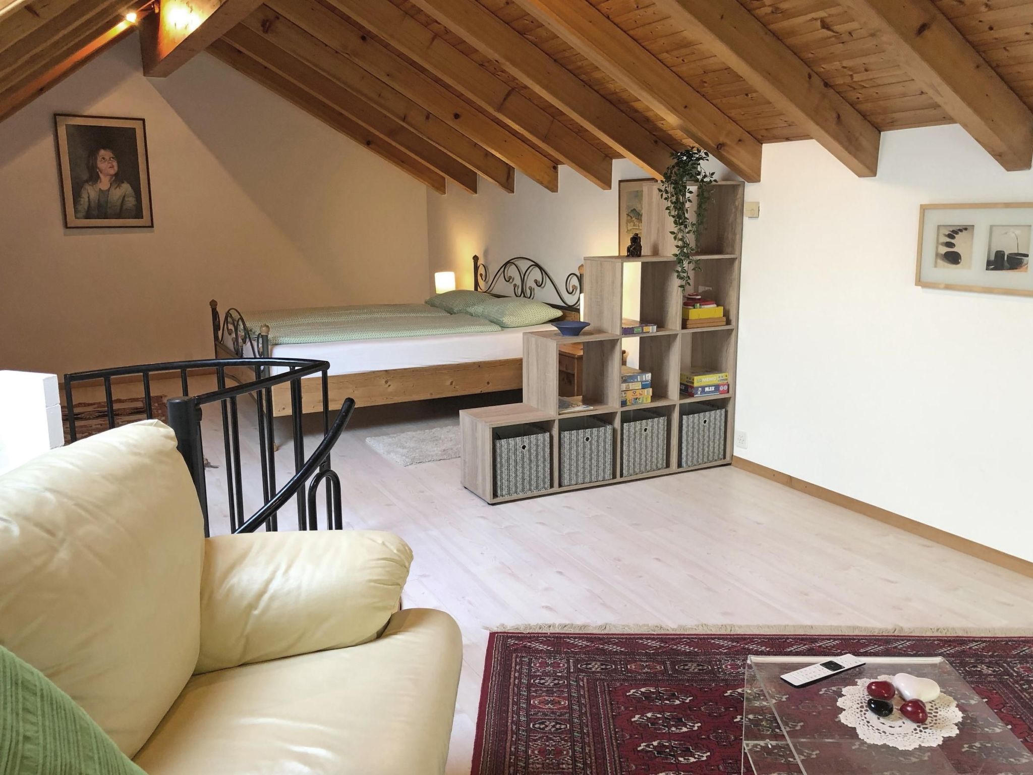 Casa Gialla - Image-tags.info