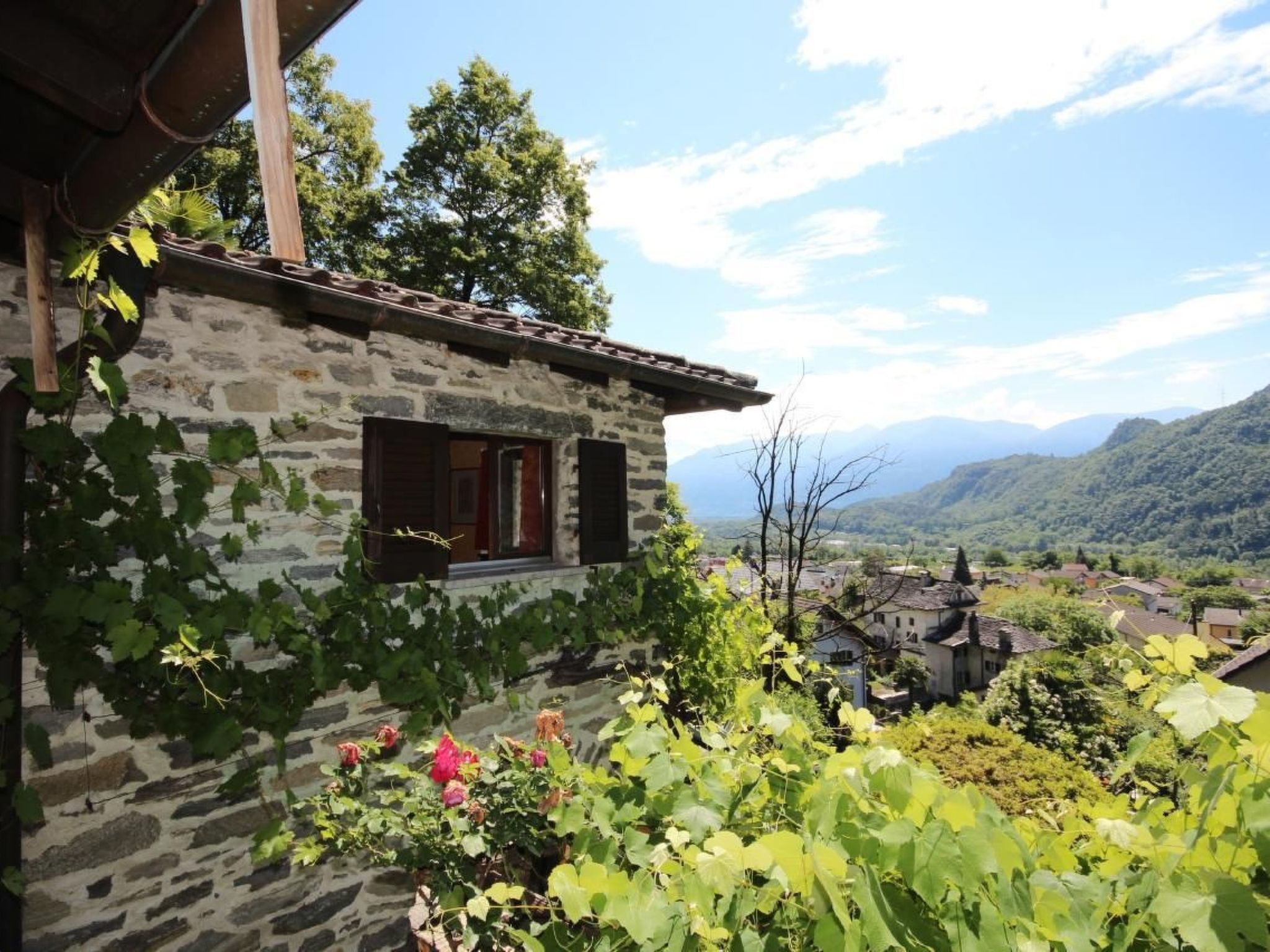 Charmantes Tessiner Haus mit absoluter Privatsphäre