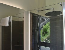 Capriccio 14 Balcony: Modern appartement met zwembad in Centovalli, Ticino - thumbnail 6