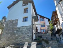 Tausend Steine Haus