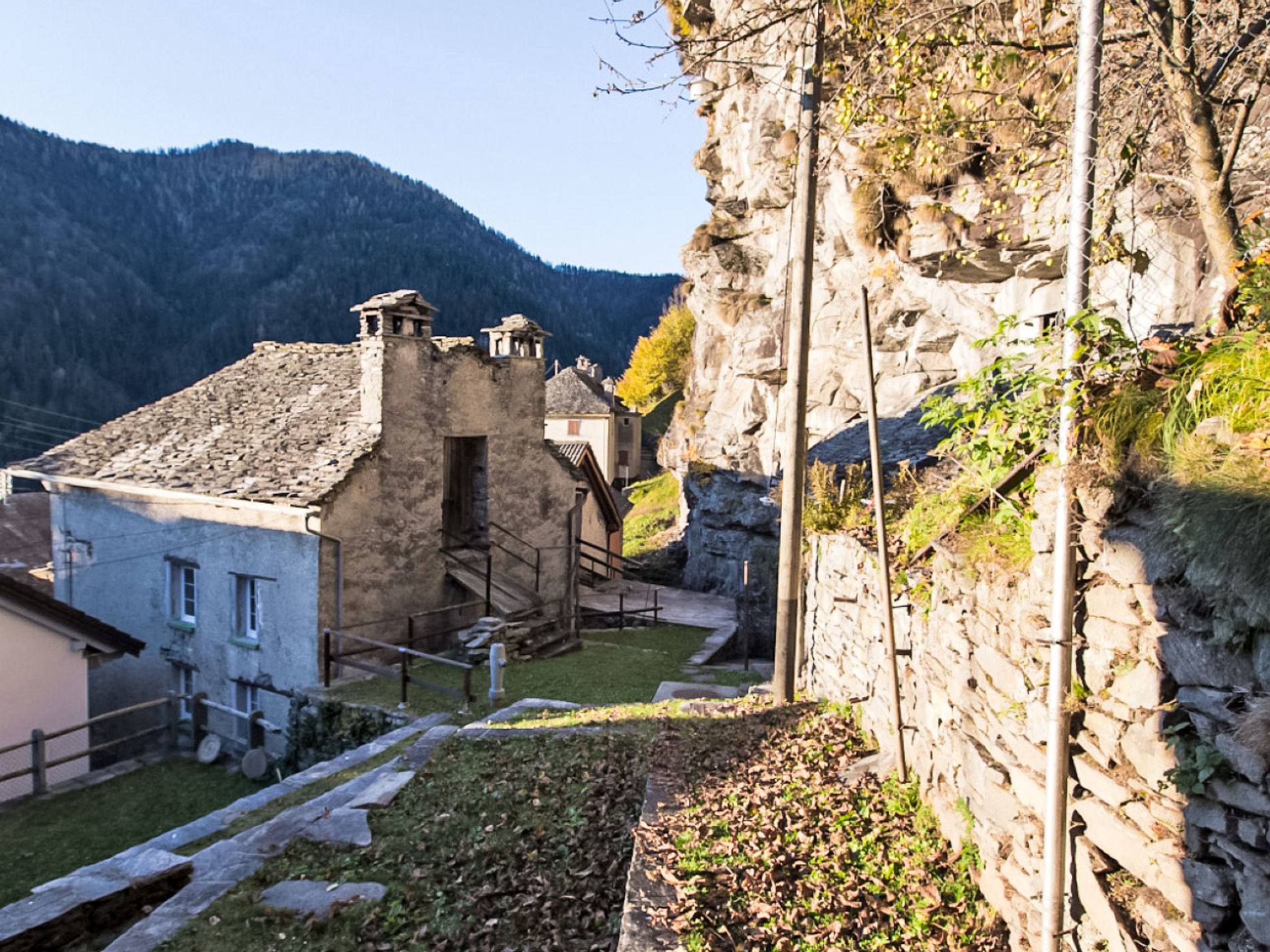Casa Onsernone - Draußen