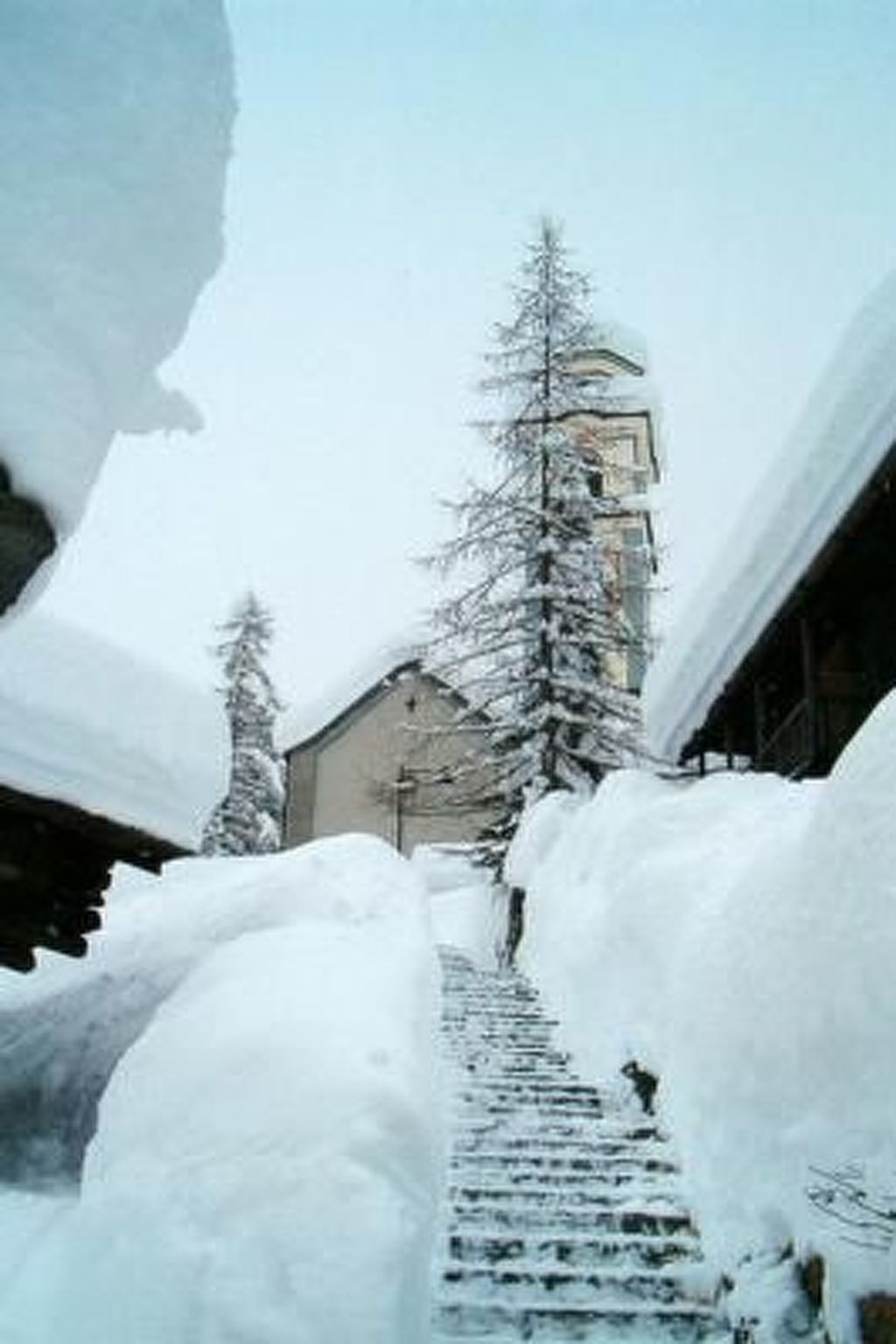 CASA DEL SASSO-Drinnen