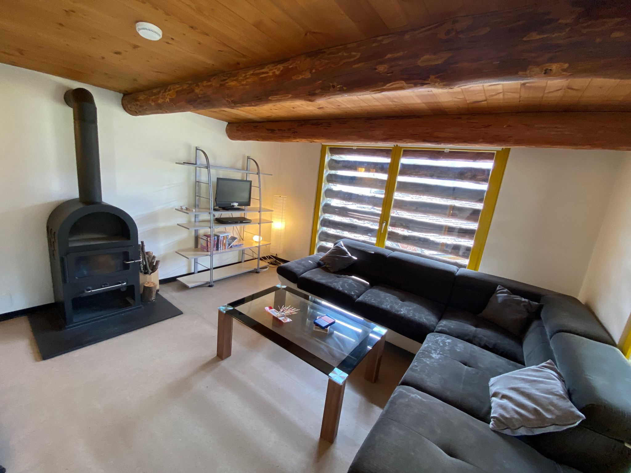 Rustico Monti di Rima-Binnen