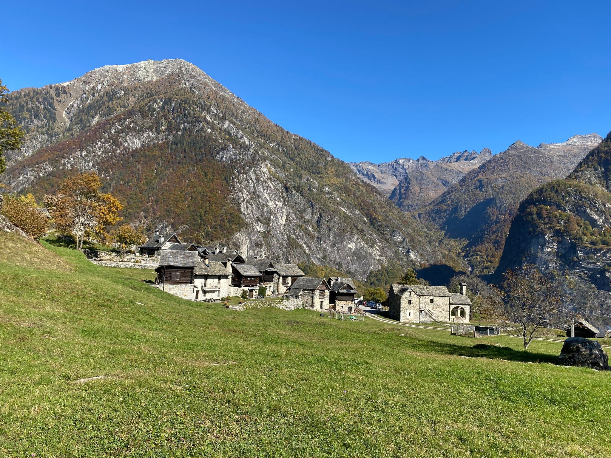 Rustico Monti di Rima-Binnen