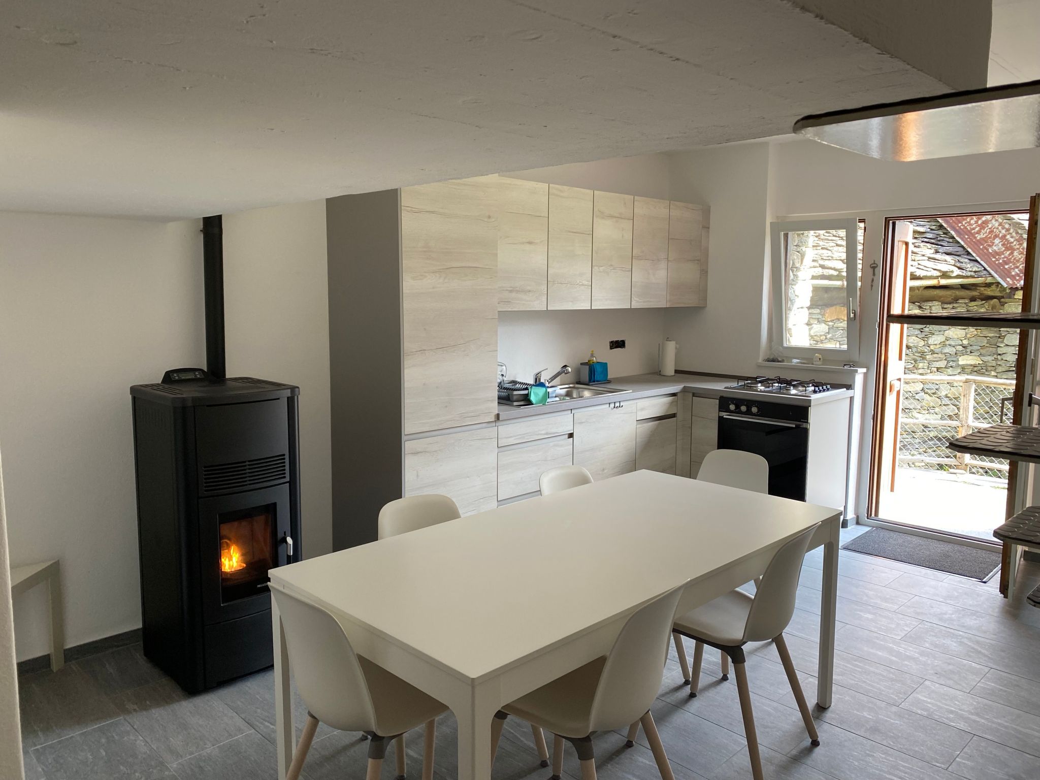 Rustico Monti di Rima-Binnen