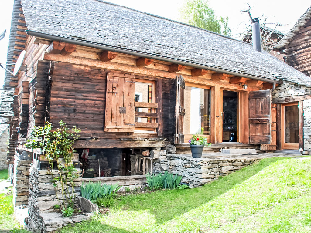 Vakantiehuis Rustico Cà dru Lurenz in Zwitserland