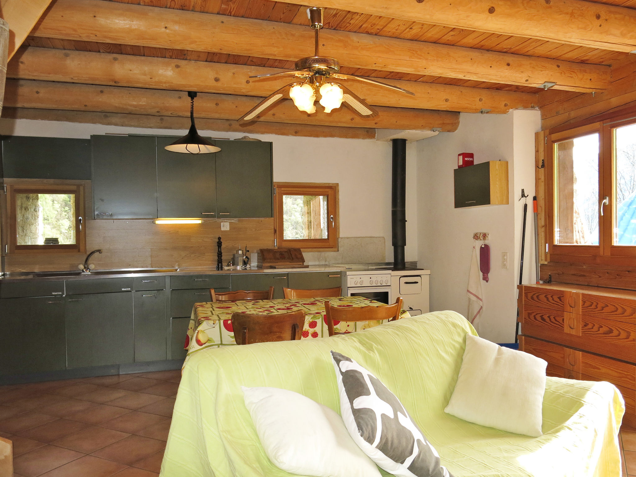 Kitchen / Dining Room