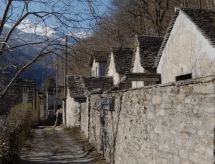 Vrijstaande woning met bergzicht in Malvaglia, Ticino - thumbnail 2