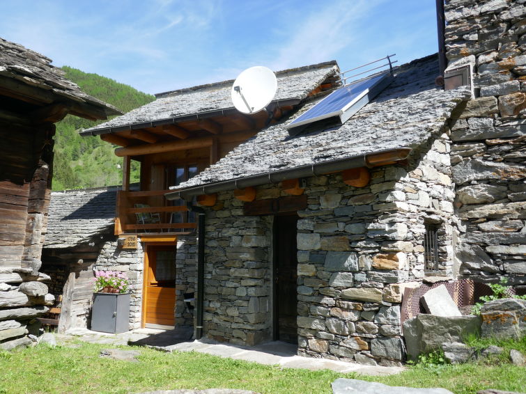 Bergzicht en rust in Rustico Nurell, Malvaglia in Malvaglia