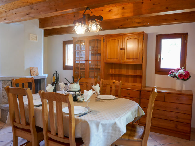 Search and Stay destination Serravalle, TI - Switzerland from AU$ 397. Rustico Casa Cleo