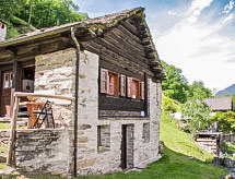 Rustico Fey: Uw Romantische Bergretraite in Semione, Ticino - thumbnail 6