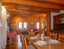 Maison Mona