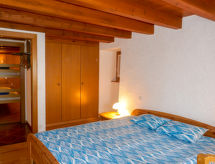 Maison Mona
