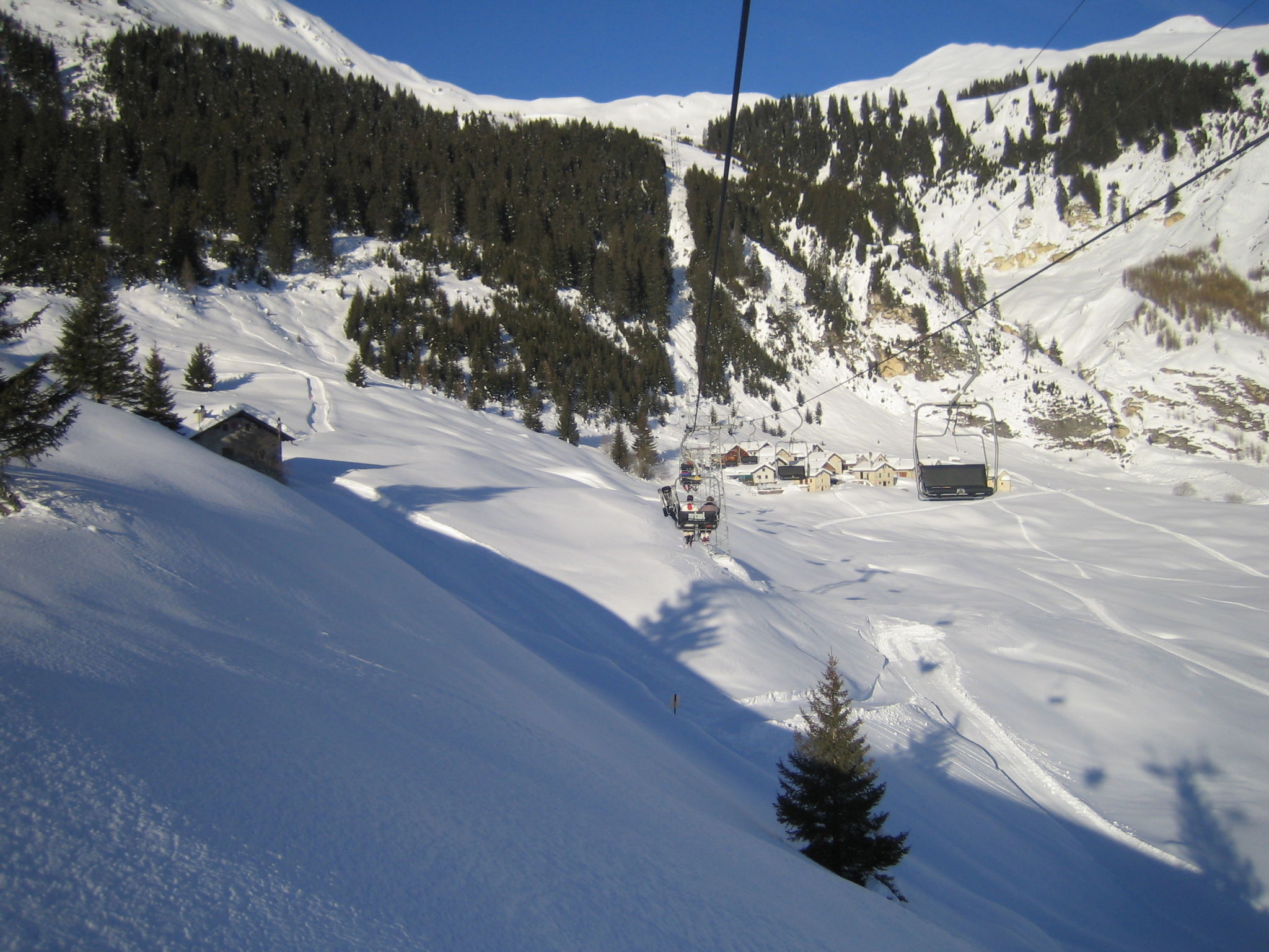 Loft Lepontica - Buiten