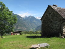 Ferienhaus Rustico Tecc du Martin