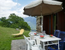 Ferienhaus Rustico Tecc du Martin
