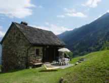 Ferienhaus Rustico Tecc du Martin