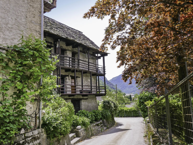 Casa Agnelli - Slide 12