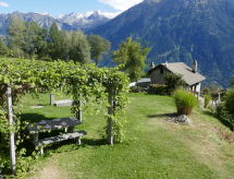 Vrijstaand bergvakantiehuis Rustico Montanara op 1130m in Acquarossa - thumbnail 5